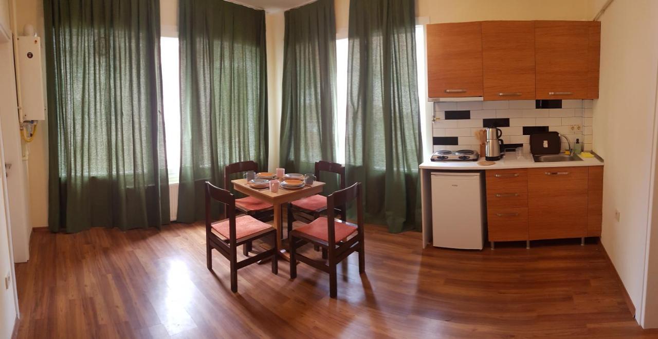 Taila Apartments Истанбул Екстериор снимка