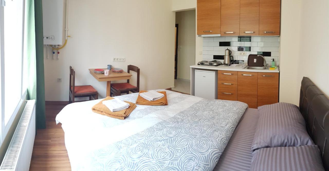 Taila Apartments Истанбул Екстериор снимка
