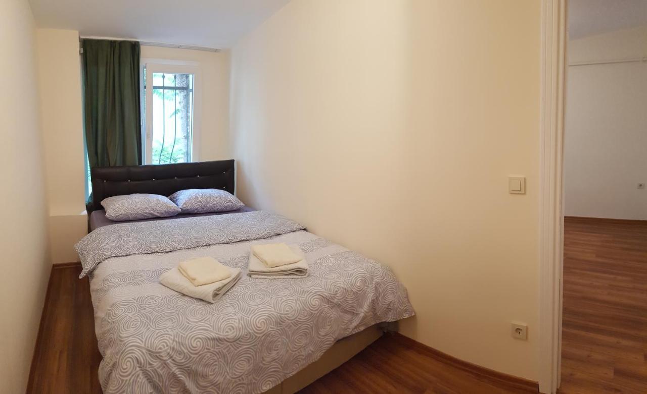Taila Apartments Истанбул Екстериор снимка