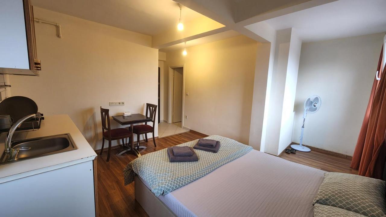 Taila Apartments Истанбул Екстериор снимка